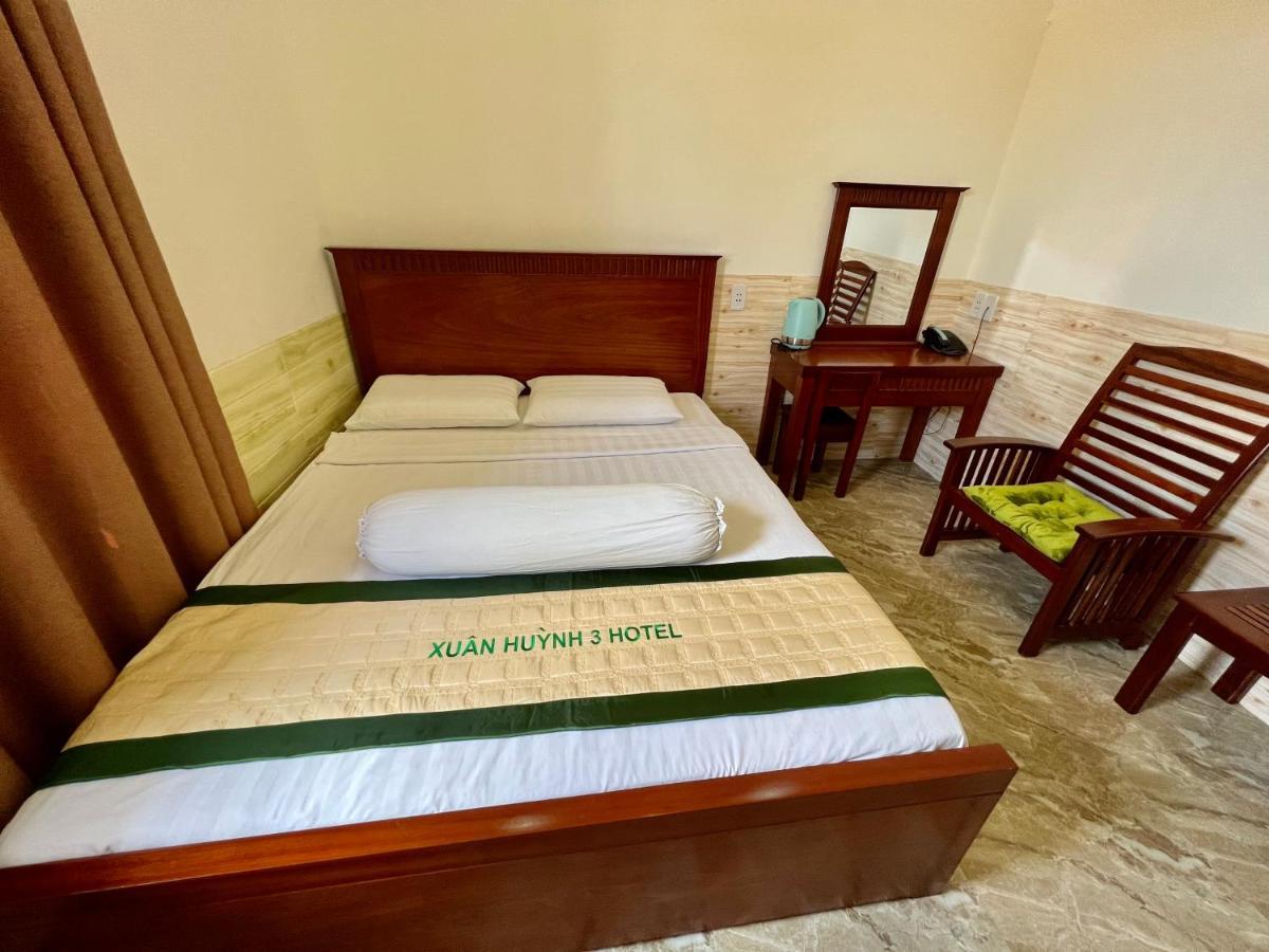 Xuan Huynh 3 Hotel 속짱시 외부 사진