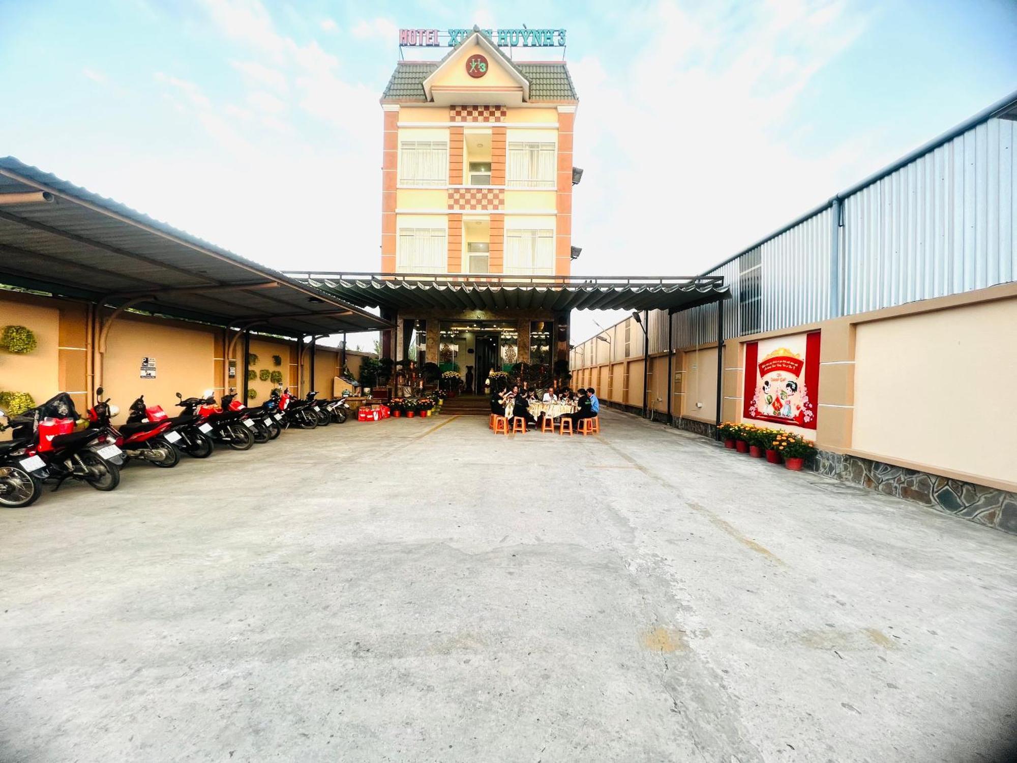 Xuan Huynh 3 Hotel 속짱시 외부 사진