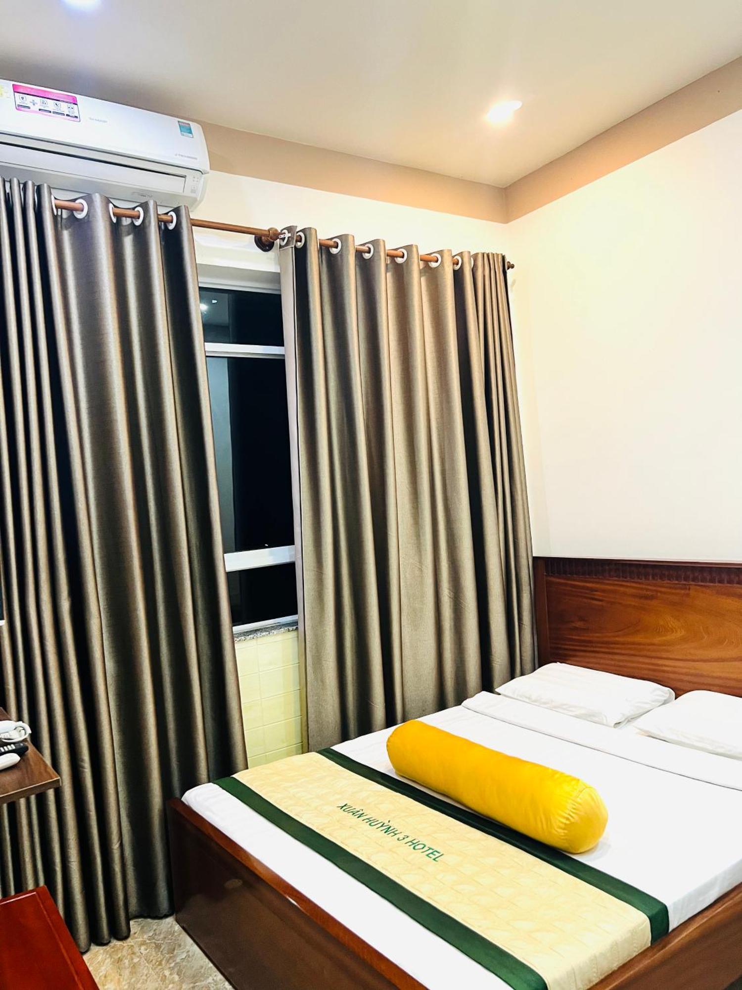 Xuan Huynh 3 Hotel 속짱시 외부 사진