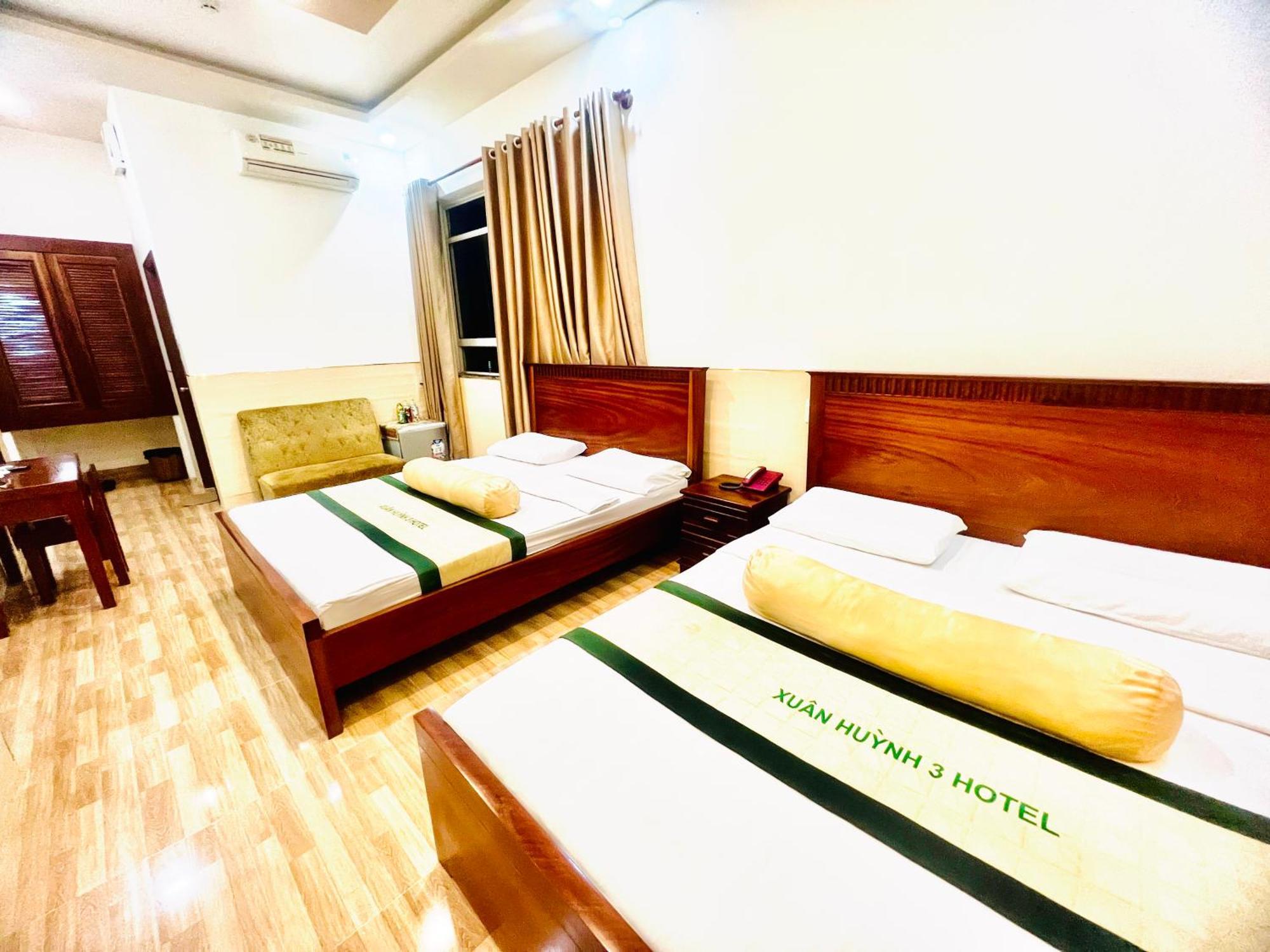 Xuan Huynh 3 Hotel 속짱시 외부 사진