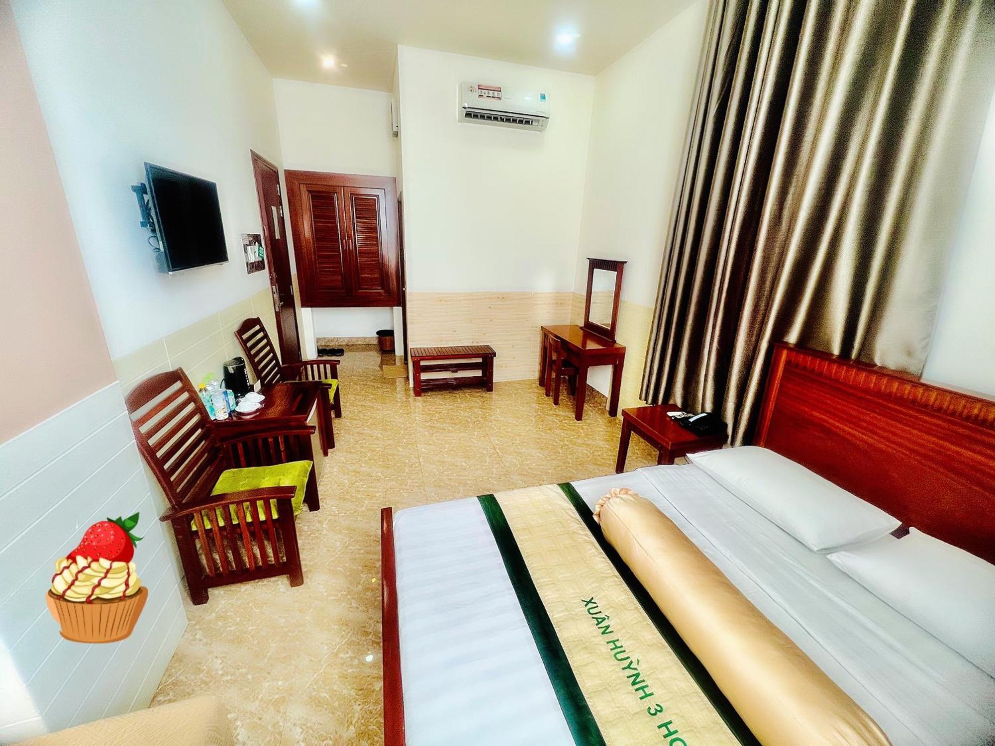 Xuan Huynh 3 Hotel 속짱시 외부 사진