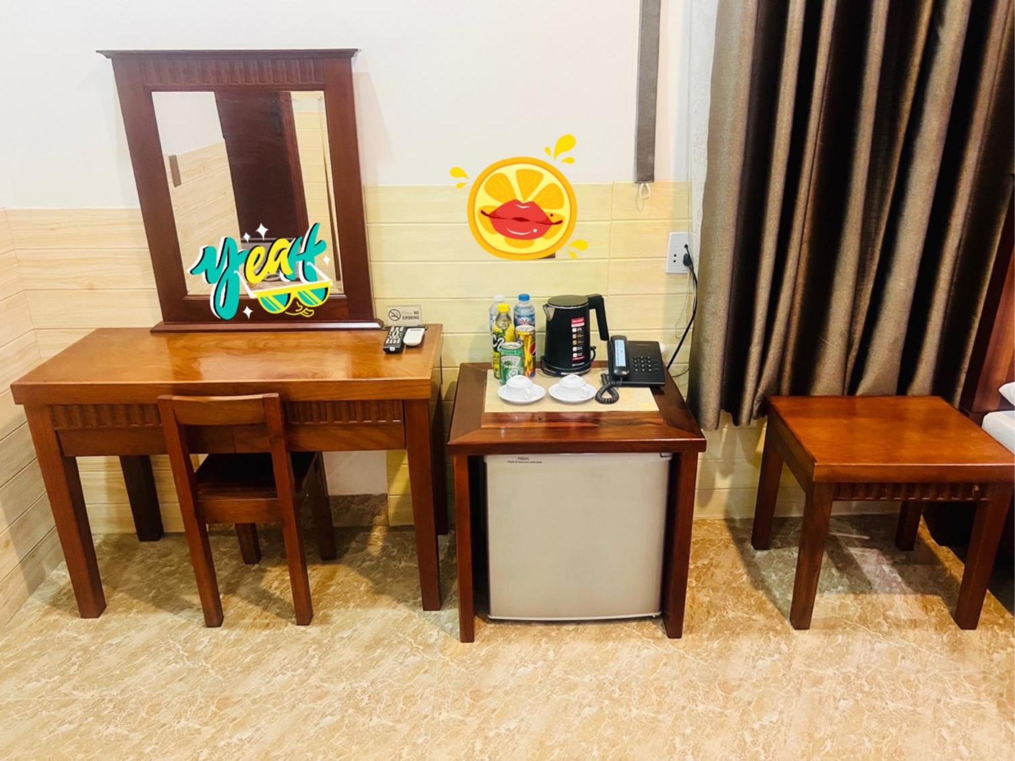 Xuan Huynh 3 Hotel 속짱시 외부 사진