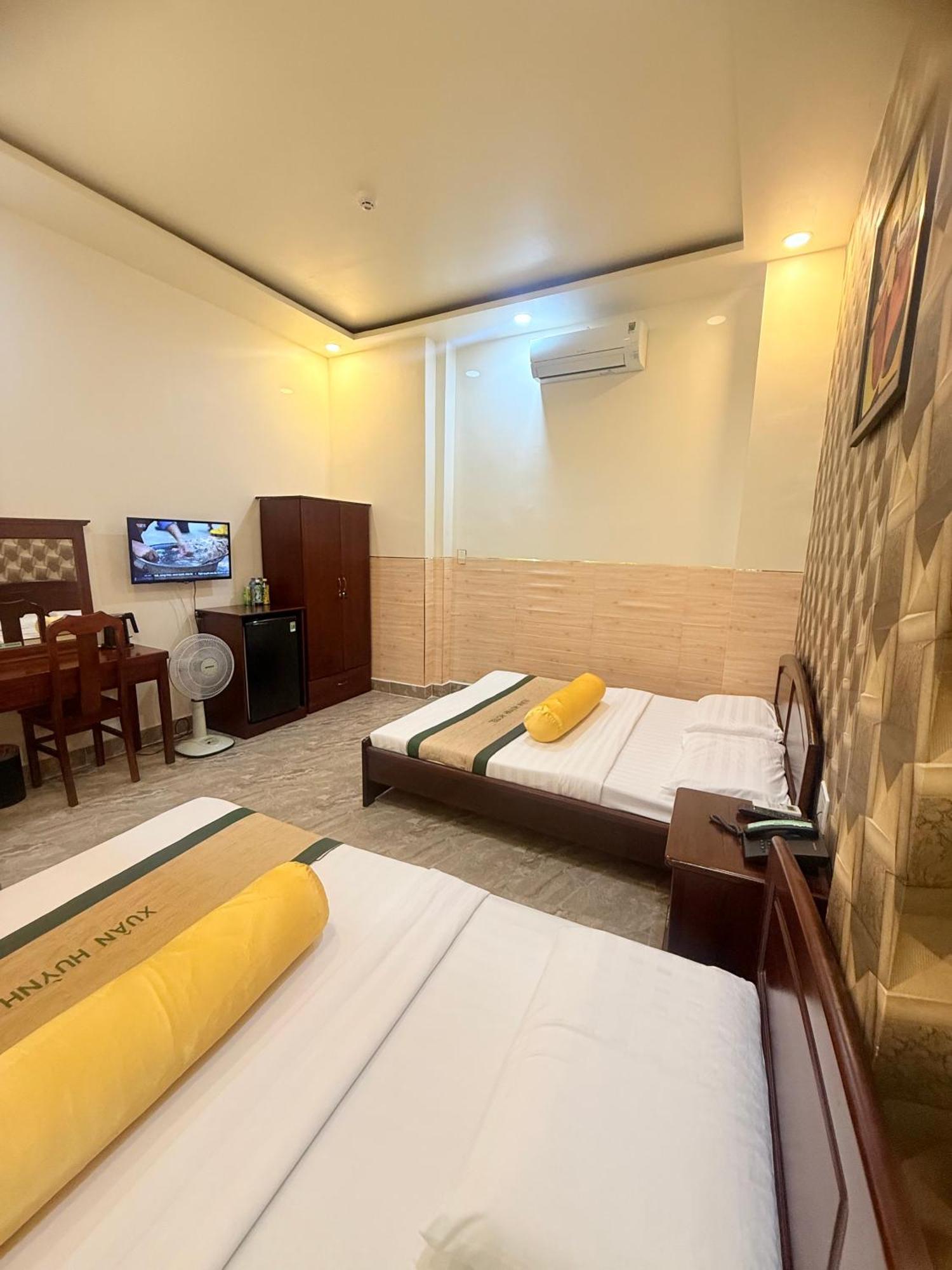 Xuan Huynh 3 Hotel 속짱시 외부 사진